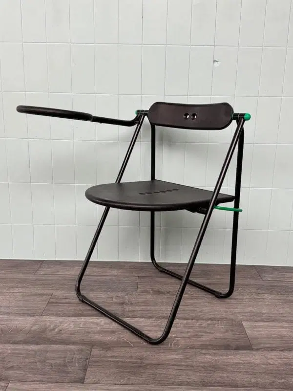 Sedia FLAP anni 80 design Paolo Parigi